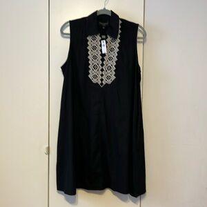 Banana Republic New Black Sleeveless dress with White Embroidery🆕
